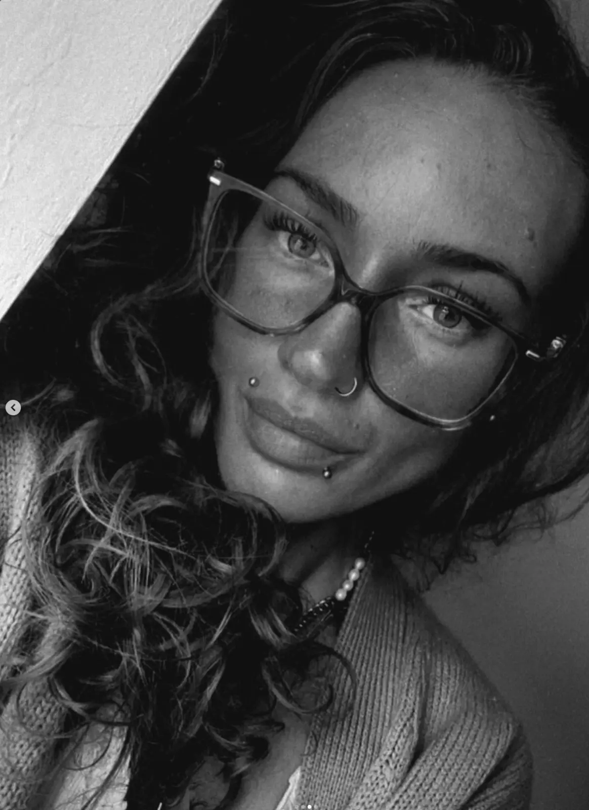 Dein Lächeln hinter der Brille